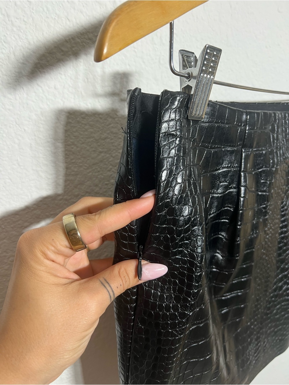 EDIKTED • NWT black faux leather mini skirt with croc-embossed texture - Picture 6 of 10